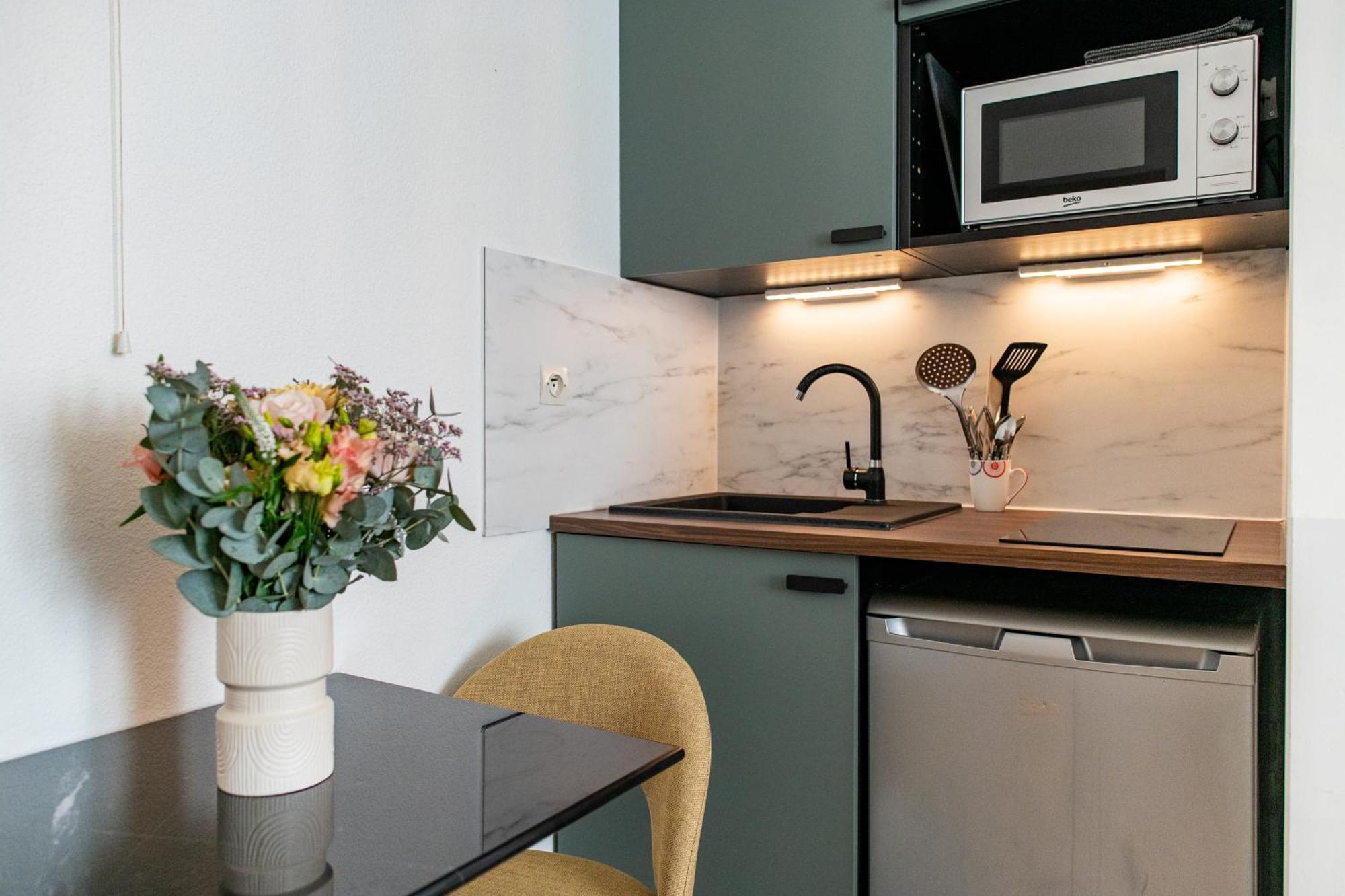 Villeurbanne Centre Appartement Meuble Buitenkant foto